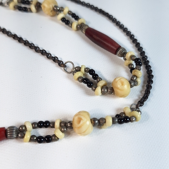 Hand Carved Bone Silver Metal Chain Infinity Necklace - Picture 6 of 9